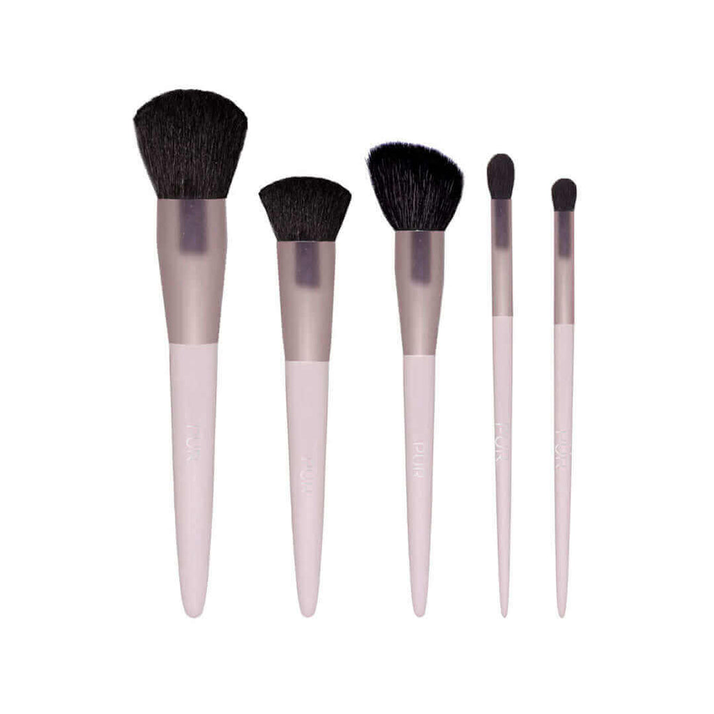 Real Techniques Level Up Brush And Sponge Kit, Makeup Brushes For  Eyeshadow, Foundation, Blush, & Bronzer, Makeup Blending Sponge,  Professional Quality Makeup Tools, Synthetic Bristles, 8 Piece Set