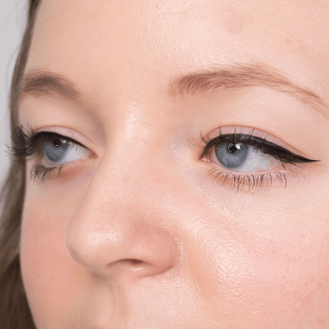 On Point Waterproof Liquid Eyeliner Pen - PÜR